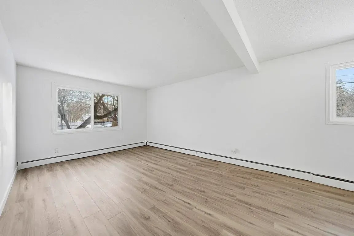 15-205 R Avenue S, Saskatoon, SK, S7M 2Y9 - 11