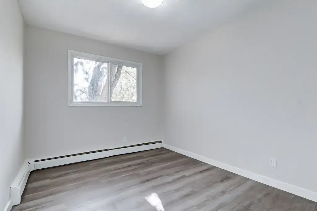 15-205 R Avenue S, Saskatoon, SK, S7M 2Y9 - 28