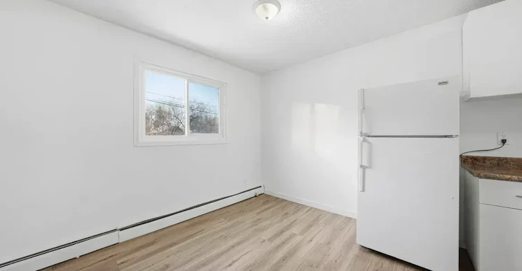 4-205 R Avenue S, Saskatoon, SK, S7M 2Y9 - 9