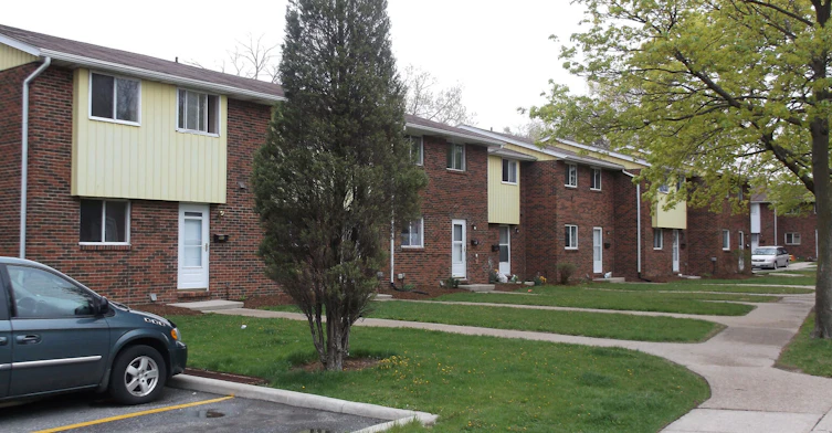 2934-2992 Wildwood Drive, Windsor, ON, N8R 1Z5 - 9