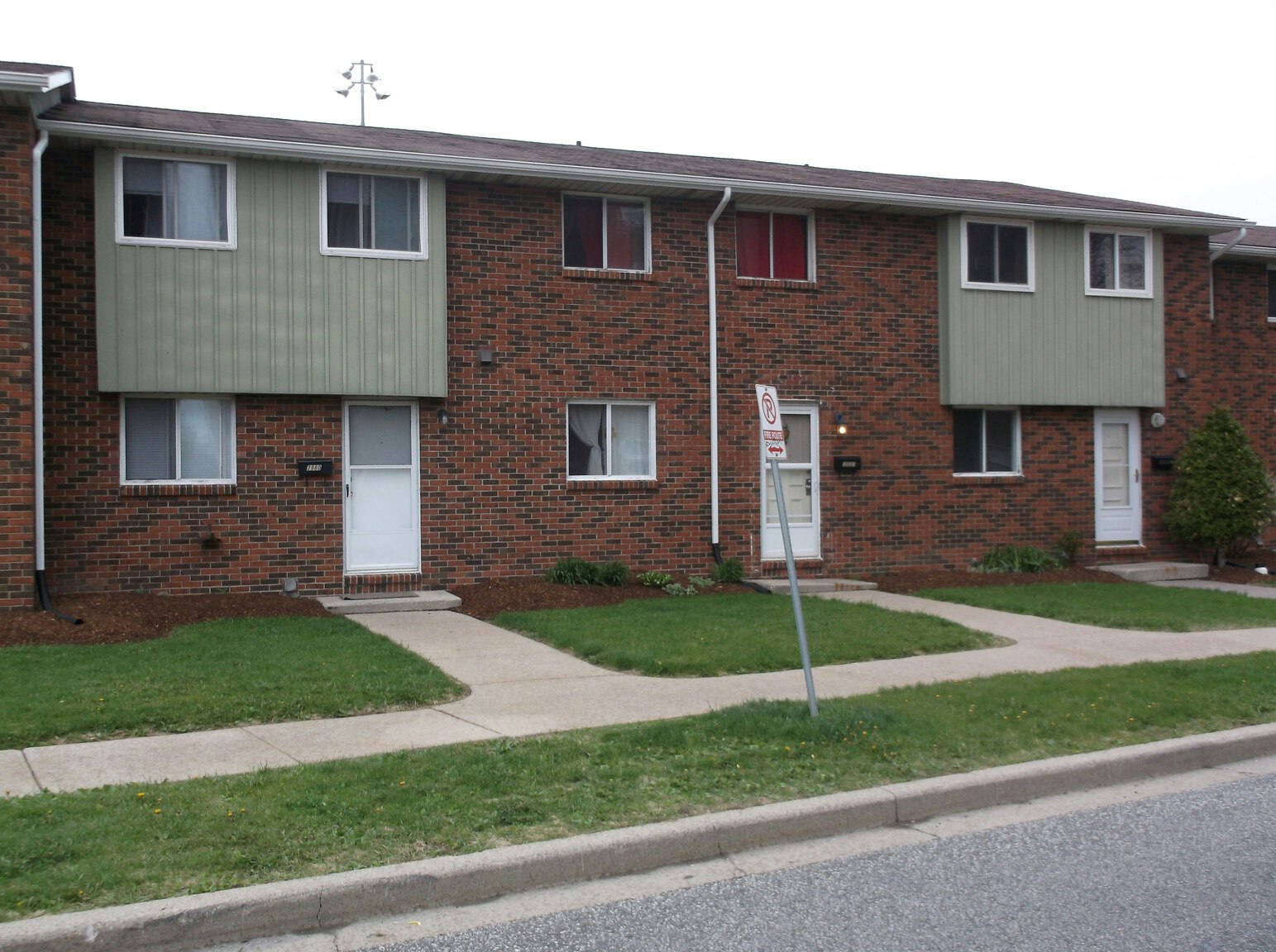 2970-2992 Wildwood Drive, Windsor, ON, N8R 1Z5 - 7