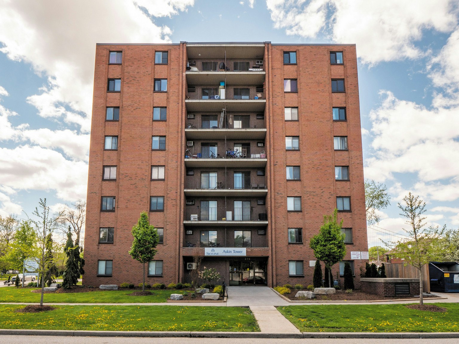 304-275 Askin Avenue, Windsor, ON, N9B 3R5 - 2