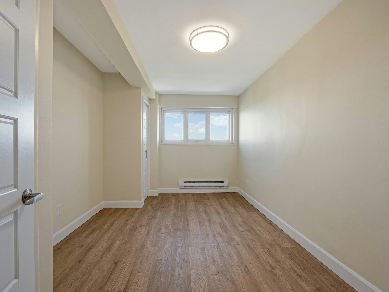 25-211 Buckingham Road, Windsor, ON, N8S 2C5 - 16