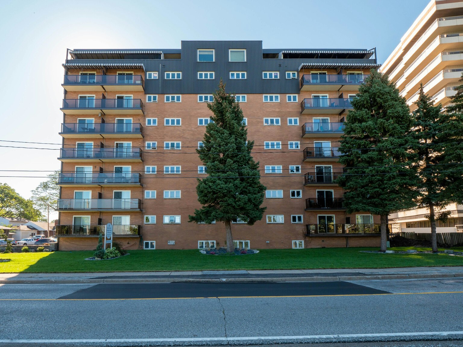 25-211 Buckingham Road, Windsor, ON, N8S 2C5 - 2