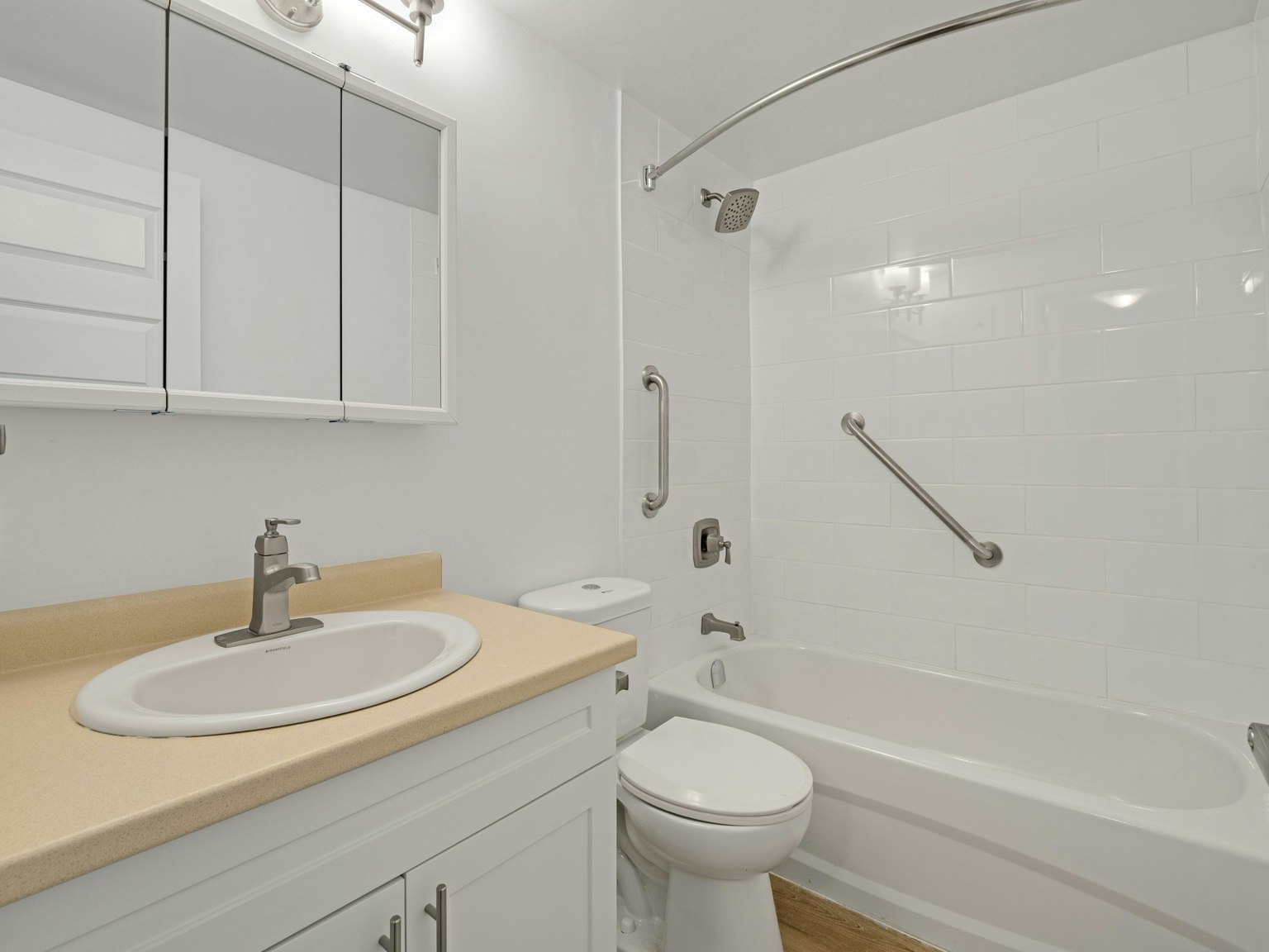 25-211 Buckingham Road, Windsor, ON, N8S 2C5 - 18