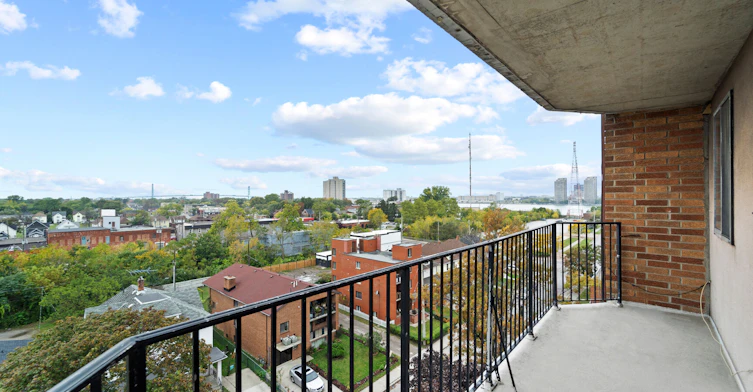 202-360 Caron Avenue, Windsor, ON, N9A 5B2 - 20