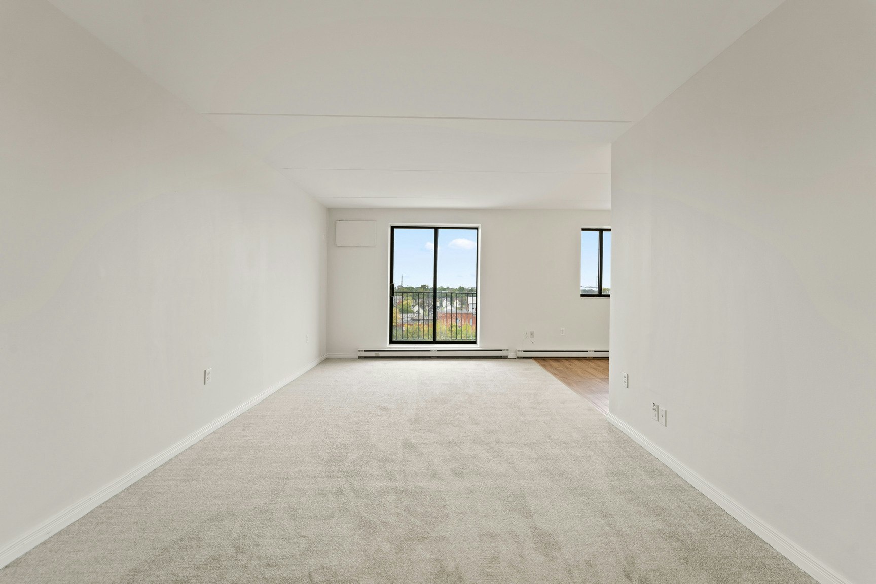 202-360 Caron Avenue, Windsor, ON, N9A 5B2 - 7
