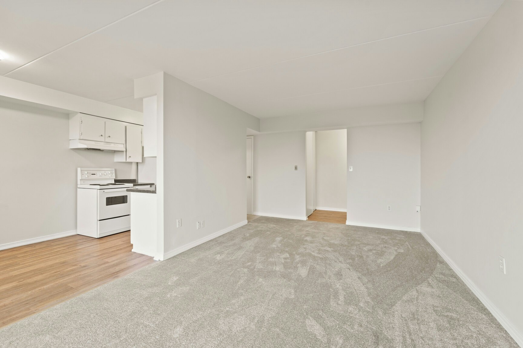 202-360 Caron Avenue, Windsor, ON, N9A 5B2 - 8