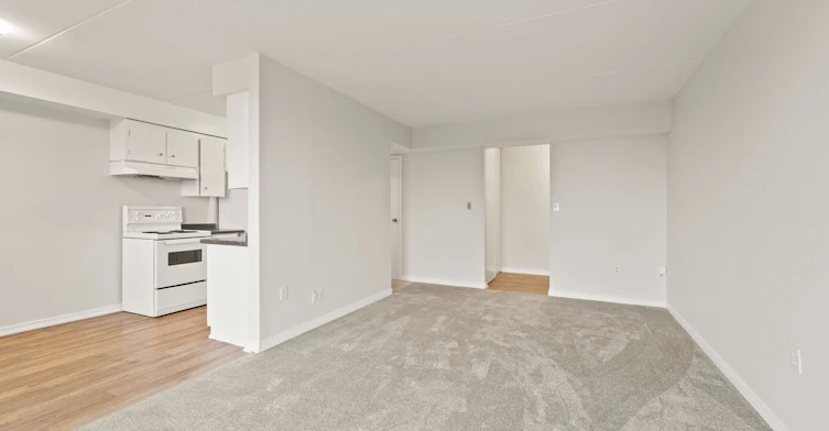 202-360 Caron Avenue, Windsor, ON, N9A 5B2 - 8