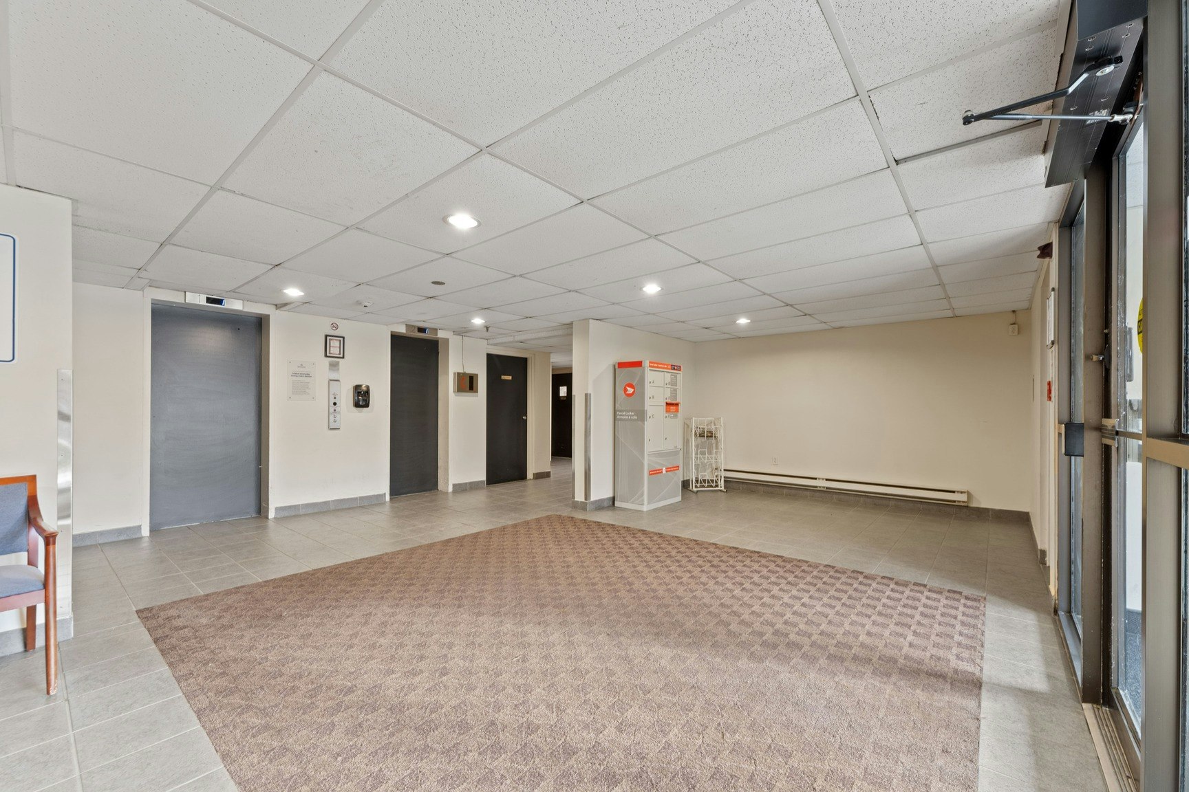203-360 Caron Avenue, Windsor, ON, N9A 5B2 - 4