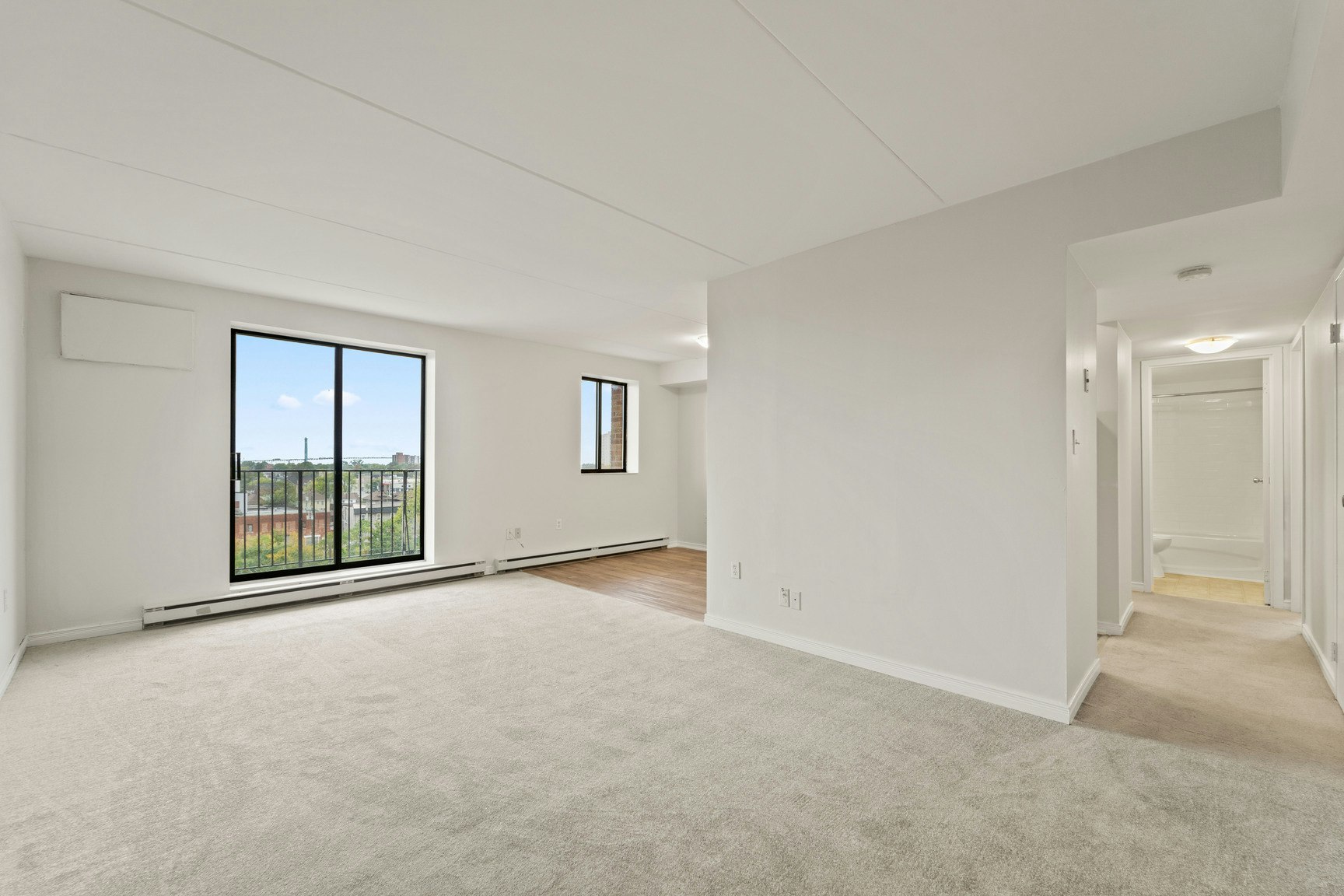 203-360 Caron Avenue, Windsor, ON, N9A 5B2 - 6