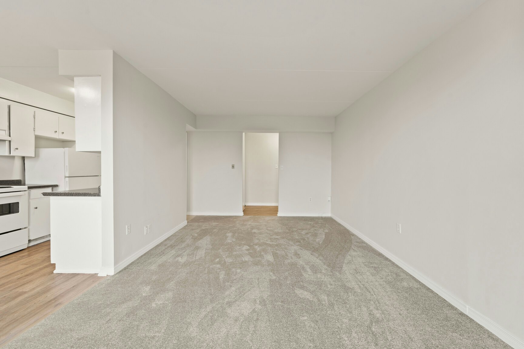 203-360 Caron Avenue, Windsor, ON, N9A 5B2 - 9