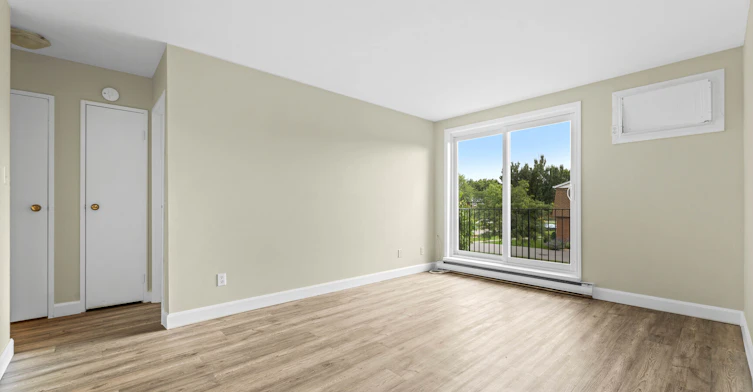 5407-207-5411 Empress Street, Windsor, ON, N8T 3B2 - 10