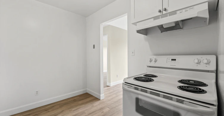 5407-207-5411 Empress Street, Windsor, ON, N8T 3B2 - 13