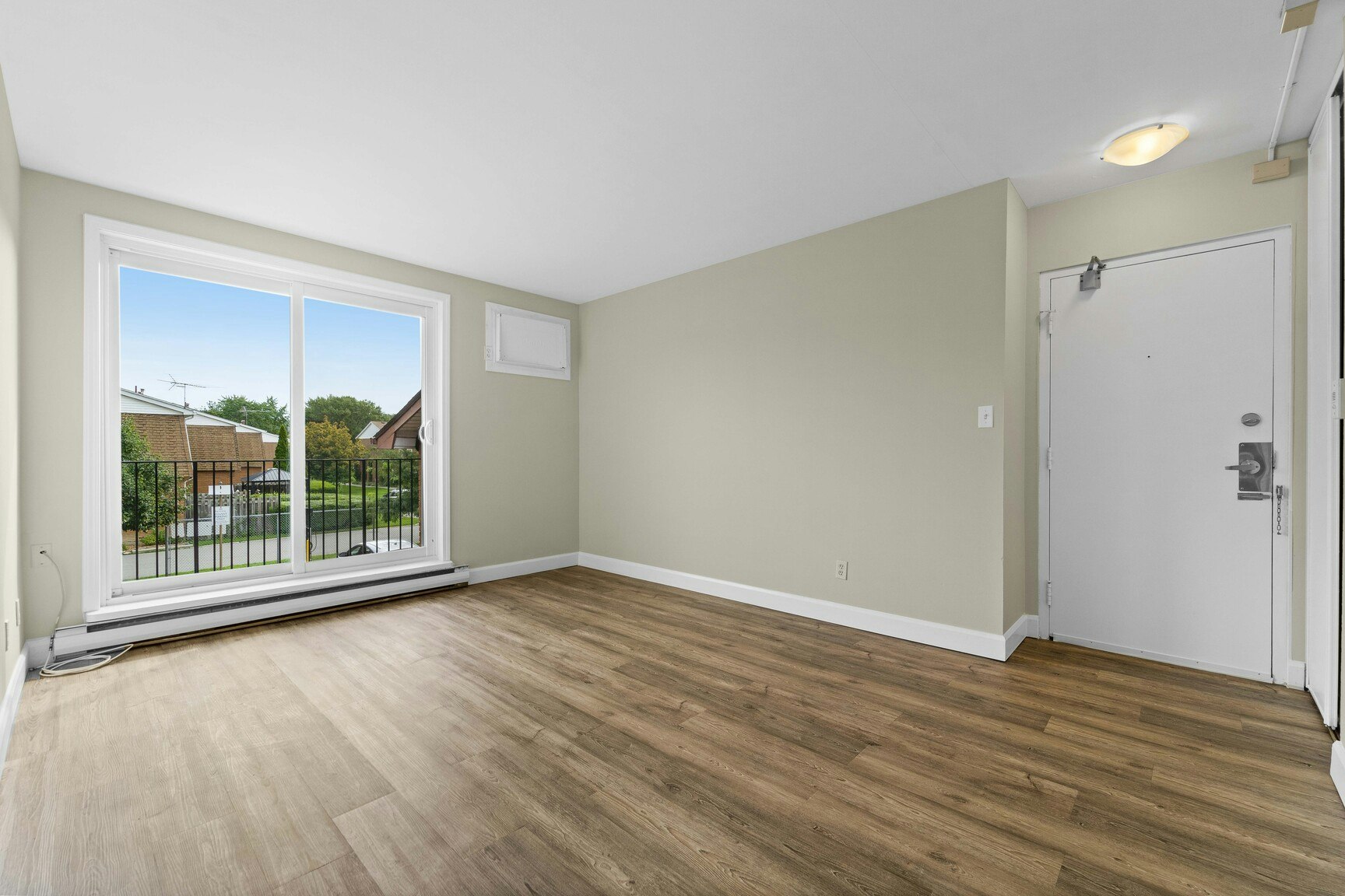 5407-207-5411 Empress Street, Windsor, ON, N8T 3B2 - 8