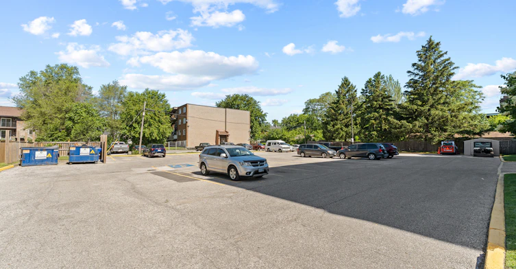 205-3576 Peter Street, Windsor, ON, N9C 1J5 - 24