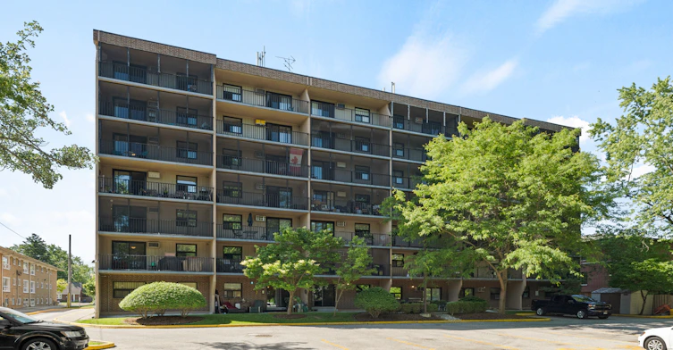 304-6600 Wyandotte Street E, Windsor, ON, N8S 4P7