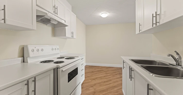 704-1330 Lauzon Road, Windsor, ON, N8S 4P6 - 10