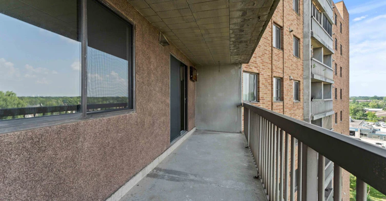 205-1330 Lauzon Road, Windsor, ON, N8S 4P6 - 13
