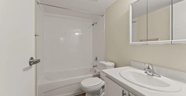 205-1330 Lauzon Road, Windsor, ON, N8S 4P6 - 14
