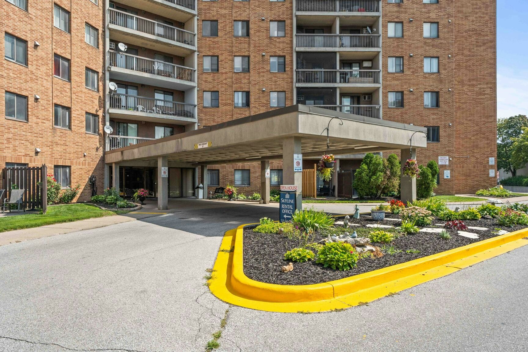 205-1330 Lauzon Road, Windsor, ON, N8S 4P6 - 4