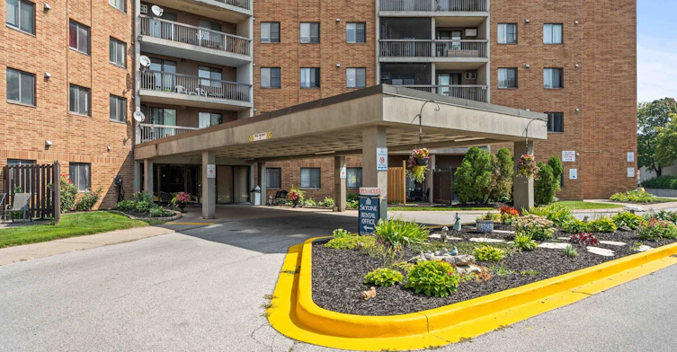 205-1330 Lauzon Road, Windsor, ON, N8S 4P6 - 4