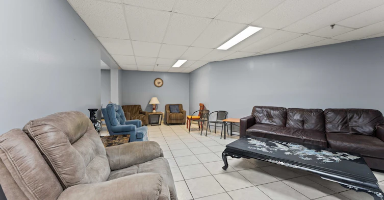 205-1330 Lauzon Road, Windsor, ON, N8S 4P6 - 17
