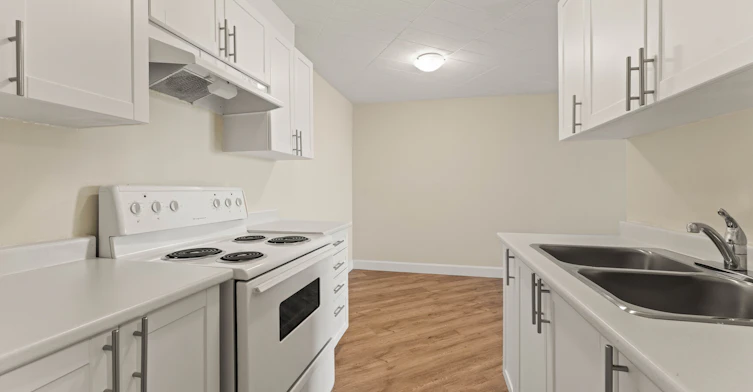 205-1330 Lauzon Road, Windsor, ON, N8S 4P6 - 10