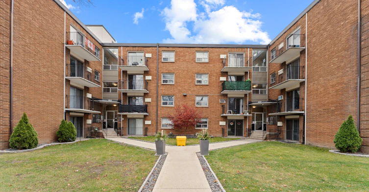 305-262 Randolph Place, Windsor, ON, N9B 2T3