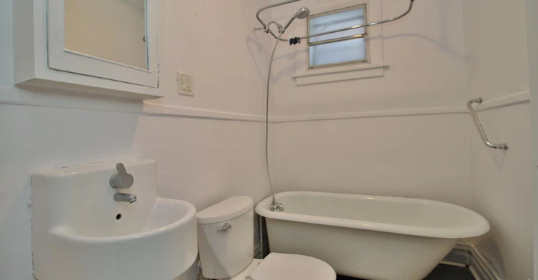 1-52 Pinehurst Avenue, Ottawa, ON, K1Y 1K4 - 12