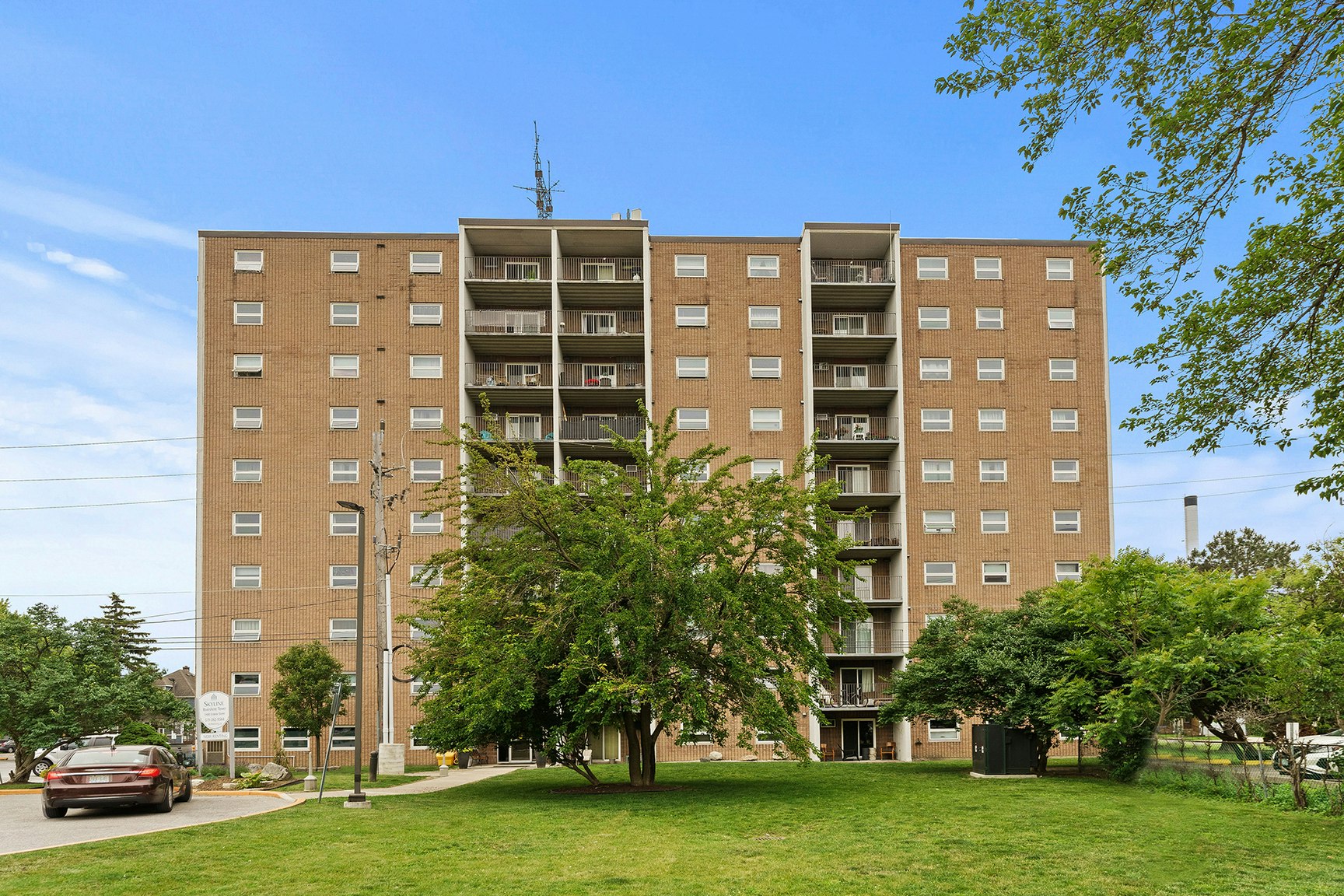 907-3400 Erskine Street, Windsor, ON, N8Y 4T5