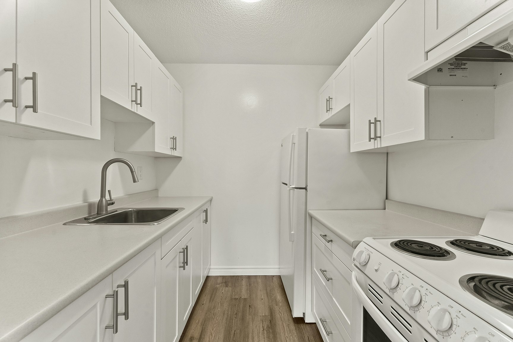 210-3400 Erskine Street, Windsor, ON, N8Y 4T5 - 3