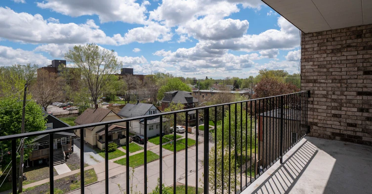 103-3160 Peter Street, Windsor, ON, N9C 1H3 - 16