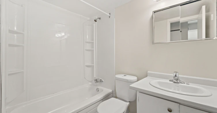 308-3461 Peter Street, Windsor, ON, N9C 3Z6 - 14