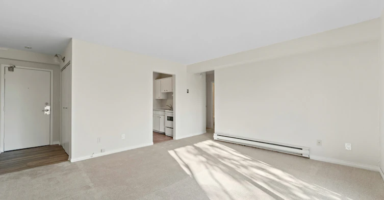 308-3461 Peter Street, Windsor, ON, N9C 3Z6 - 6