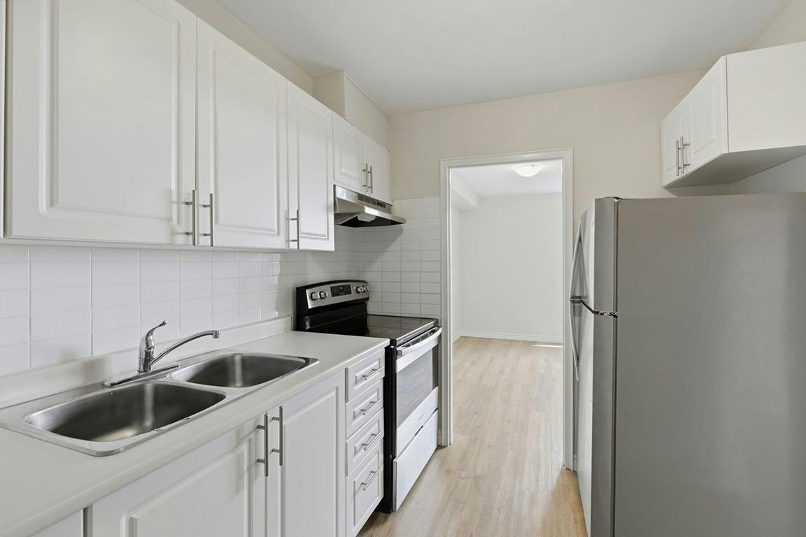 309-8325 Riverside Drive E, Windsor, ON, N8S 1E8 - 16