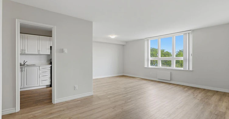 309-8325 Riverside Drive E, Windsor, ON, N8S 1E8 - 13
