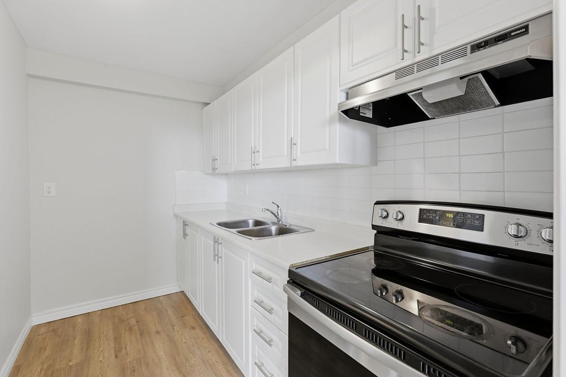 1201-8325 Riverside Drive E, Windsor, ON, N8S 1E8 - 15