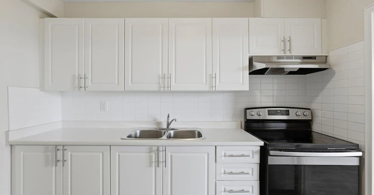 1201-8325 Riverside Drive E, Windsor, ON, N8S 1E8 - 14