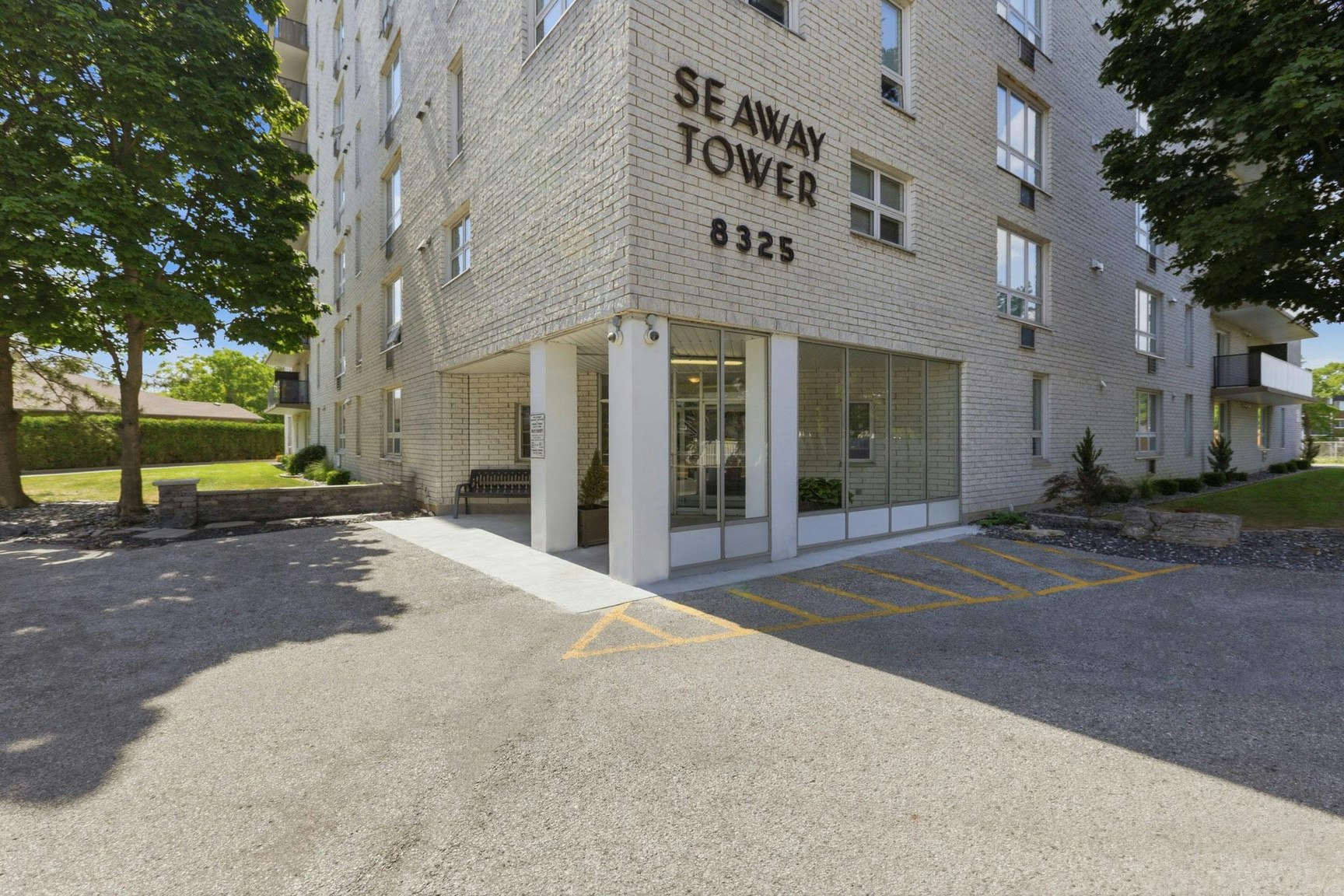 1201-8325 Riverside Drive E, Windsor, ON, N8S 1E8 - 2