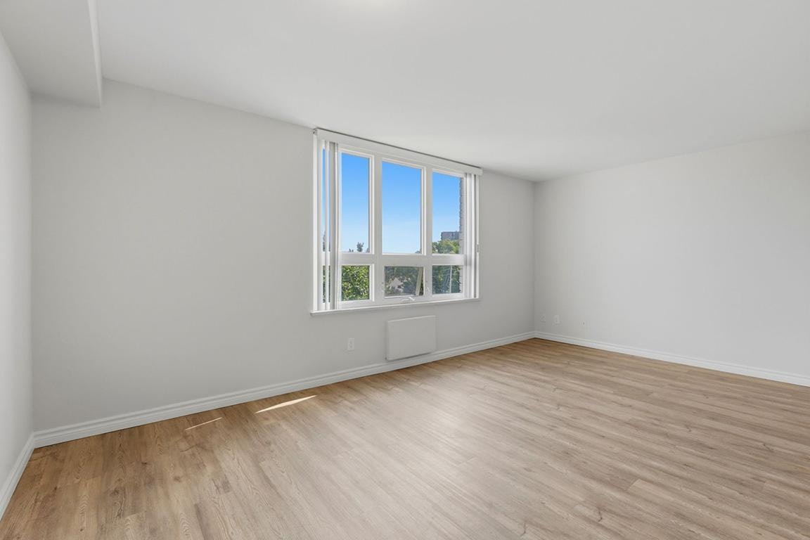 1201-8325 Riverside Drive E, Windsor, ON, N8S 1E8 - 12