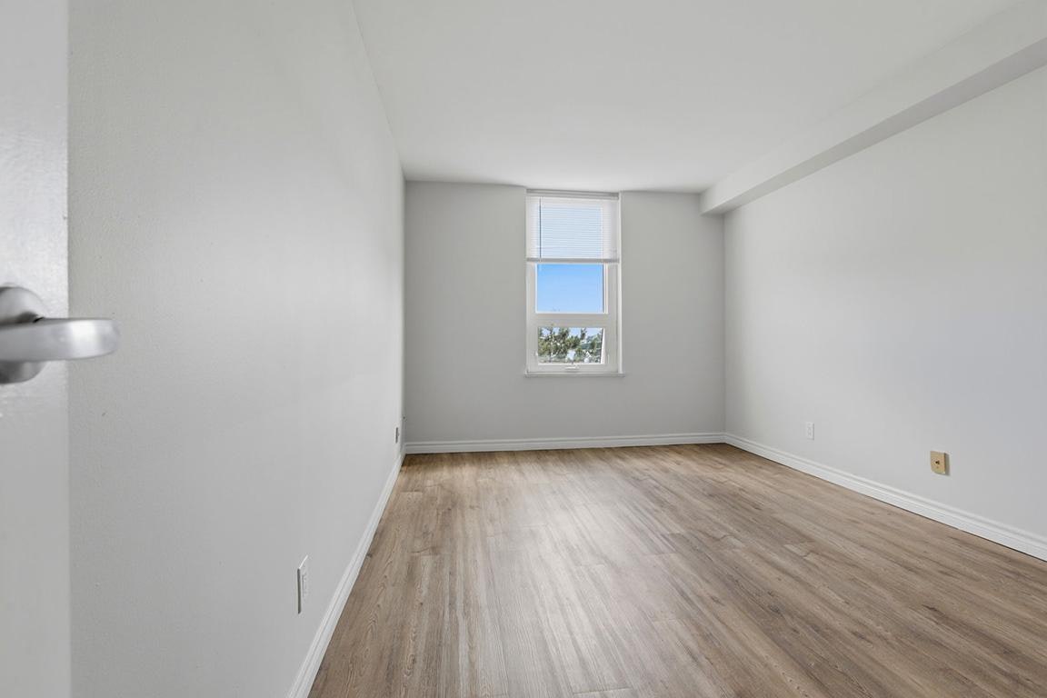 1201-8325 Riverside Drive E, Windsor, ON, N8S 1E8 - 19