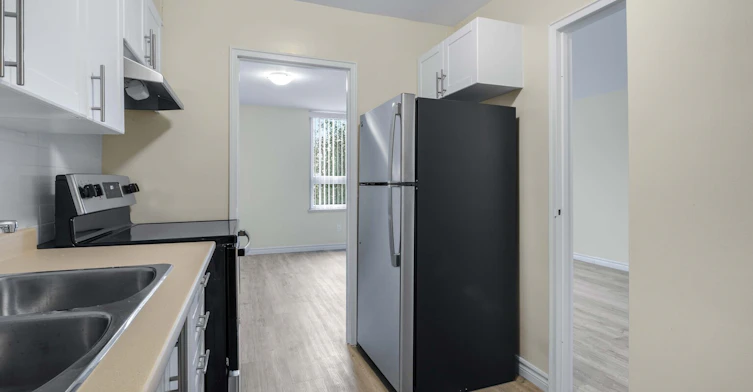 805-8325 Riverside Drive E, Windsor, ON, N8S 1E8 - 11
