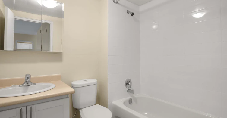 8325 Riverside Drive E, Windsor, ON, N8S 1E8 - 15