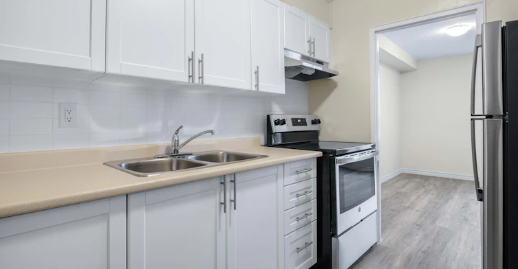 8325 Riverside Drive E, Windsor, ON, N8S 1E8 - 10