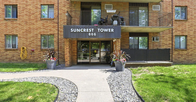 108-666 Chippawa Street, Windsor, ON, N9C 4B9 - 3