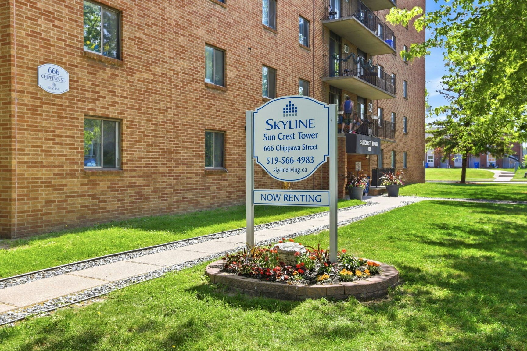 108-666 Chippawa Street, Windsor, ON, N9C 4B9 - 2