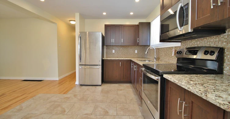 1-1126 Gateway Road, Ottawa, ON, K2C 2W9 - 6