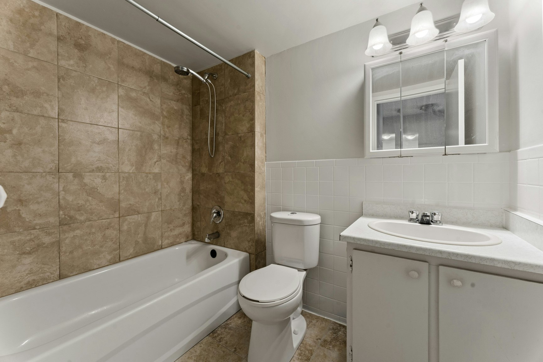 701-3590 Peter Street, Windsor, ON, N9C 1J5 - 12