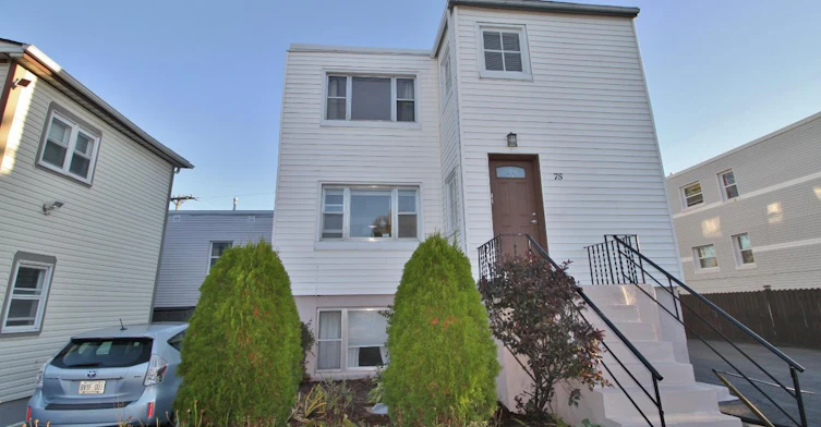 2-75 Vachon Avenue, Ottawa, ON, K1L 5S7